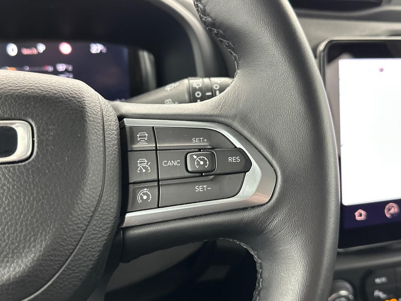 Jeep Renegade 1.5 turbo t4 130 ch bvr7 e-hybrid summit — photo 19