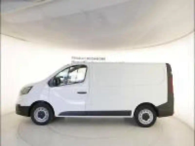 Renault Trafic fg l1h1 3t 2.0 blue dci 130ch confort e6e — photo 2