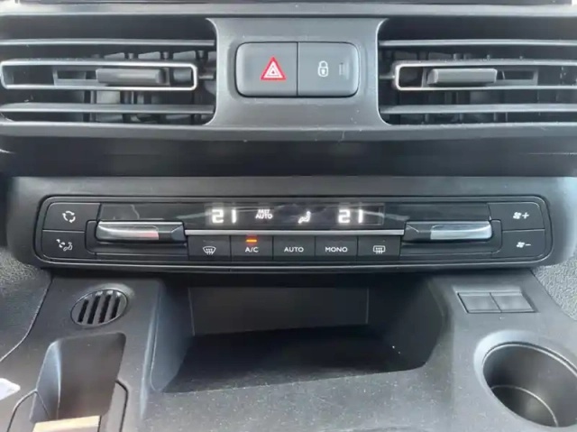 Citroën Berlingo xl bluehdi 130ch s&amp;s shine 7 places — photo 5