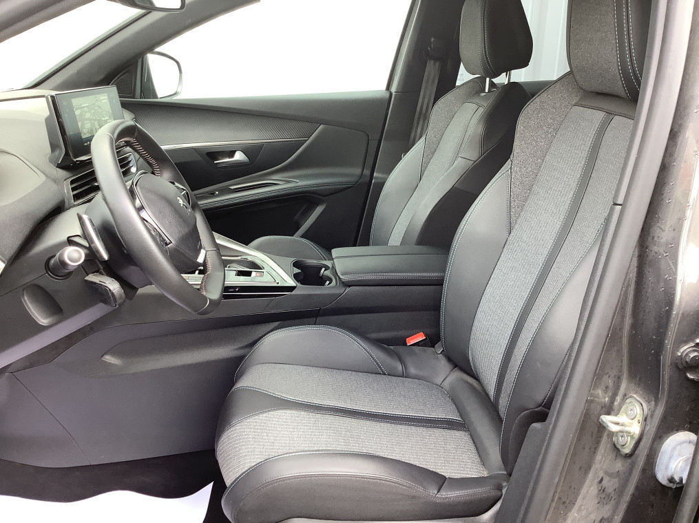 Peugeot 3008 — photo 11