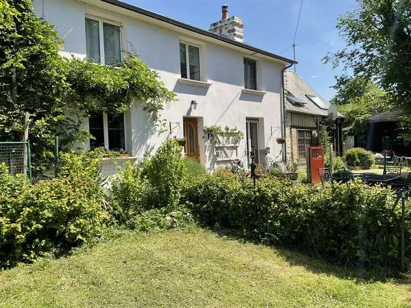 Charmante maison de campagne avec 2 logements Airbnb générant un bon revenu