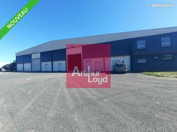 LOCAL D'ACTIVITE 1823 m² COURNON D'AUVERGNE