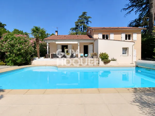 Maison de 177m² avec piscine