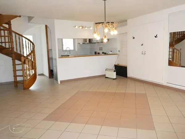 Maison 5 pièces 120 m²