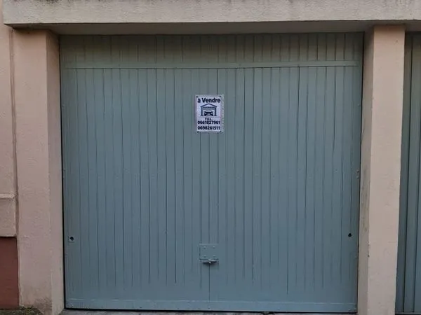 Garage et parking Vente Marseille 25000€