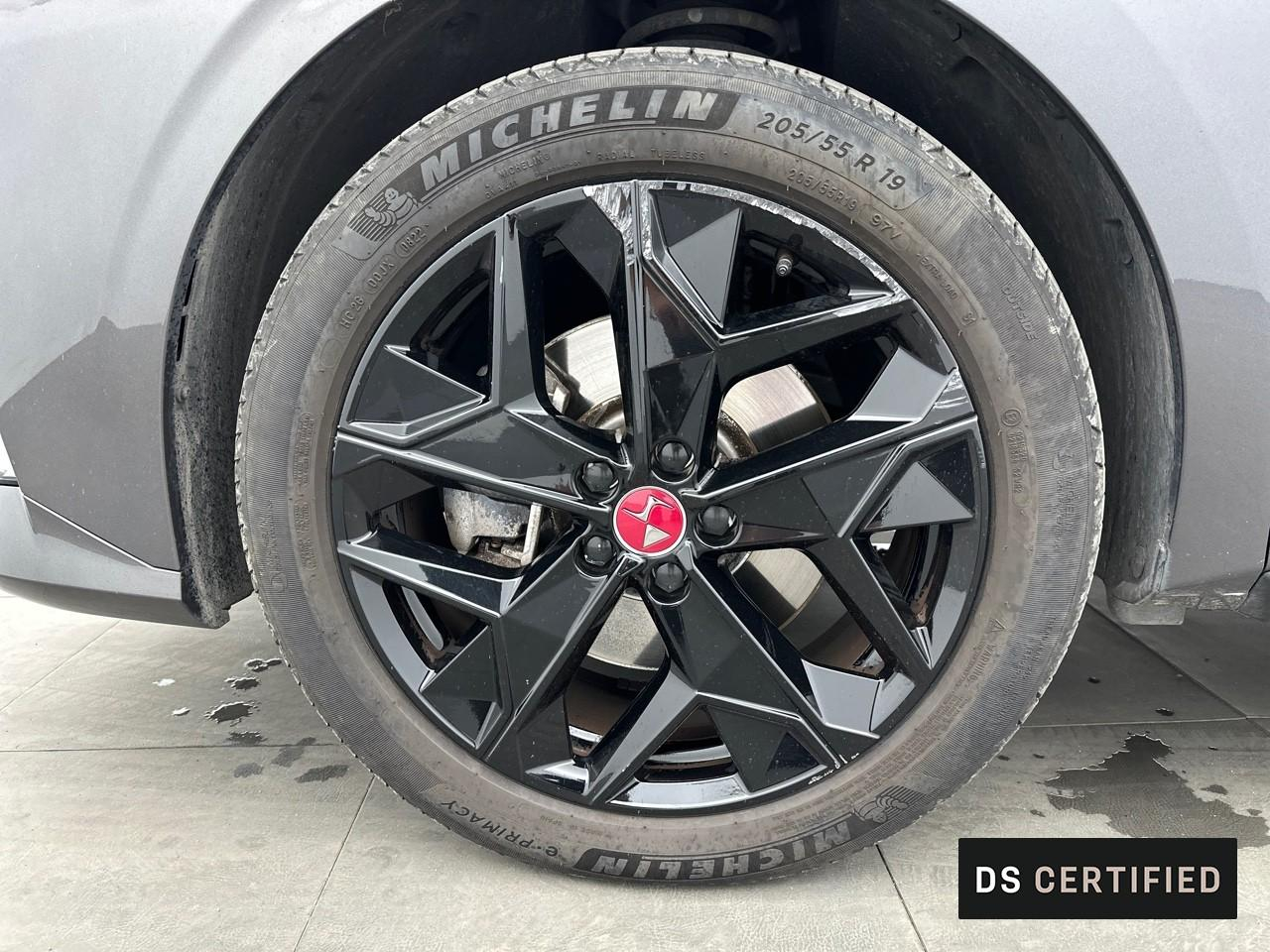 Ds Ds 4 hybride e-tense 225 eat8 performance line+ — photo 16