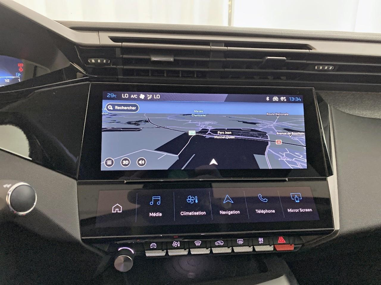 Peugeot 308 hybrid 145 e-dcs6 allure — photo 14