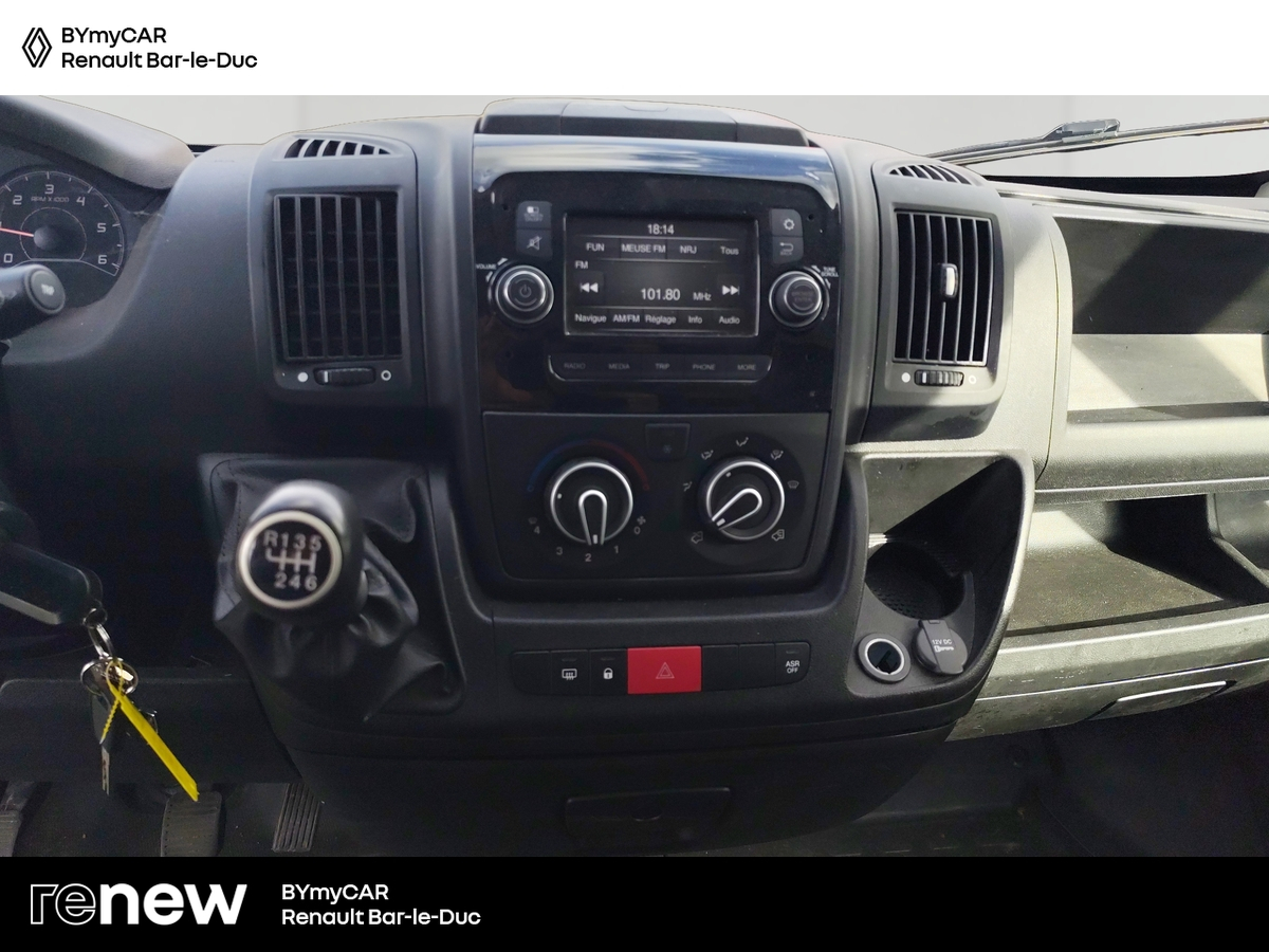 Peugeot BOXER TOLE 330 L2H2 BLUEHDI 140 S&amp;S — photo 16