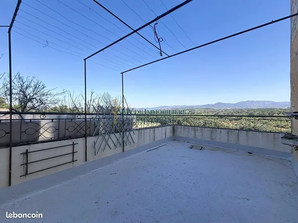 Propriété 5 pièces 175 m²