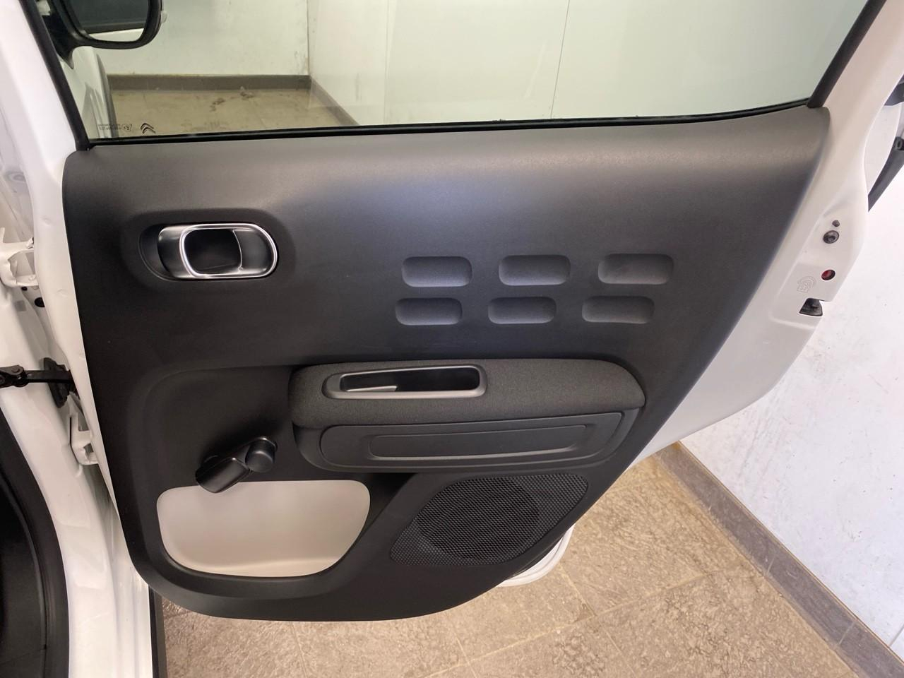 Citroën C3 puretech 83 ch bvm5 max — photo 24