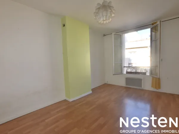 CHARME DE L'ANCIEN - T2 de 27,4 m² - Impasse Mousseau