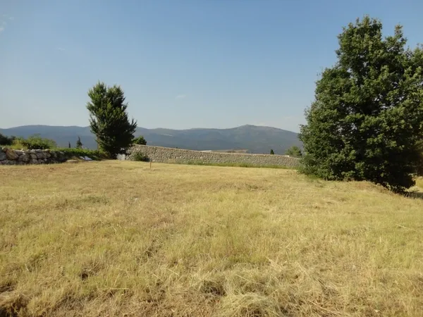 Terrain 391 m²