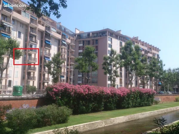 Particulier vend Appartement F3 traversant au quai de Hanovre, Perpignan