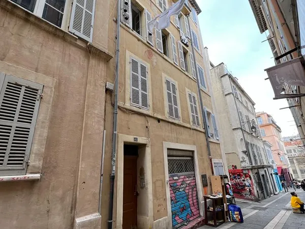 Loue appartement 50m² meublé Marseille Quartier du Panier
