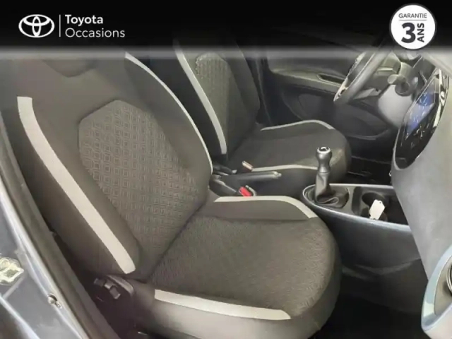 Toyota Aygo X 1.0 vvt-i 72ch design s-cvt my24 — photo 6