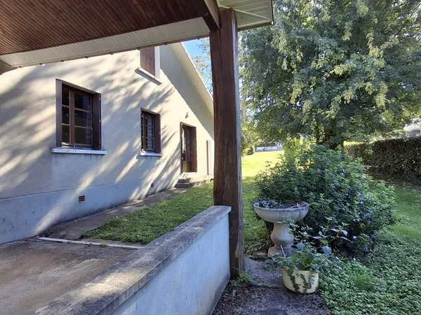 Maison 8 pièces 197 m²