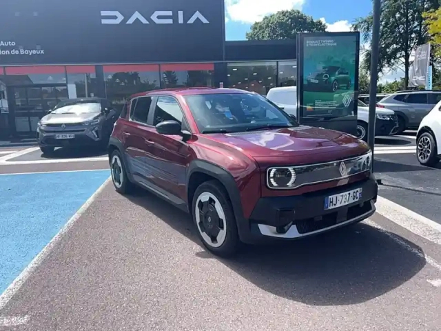 Renault 4 renault  e-tech electrique 150 ch autonomie confort — photo 1