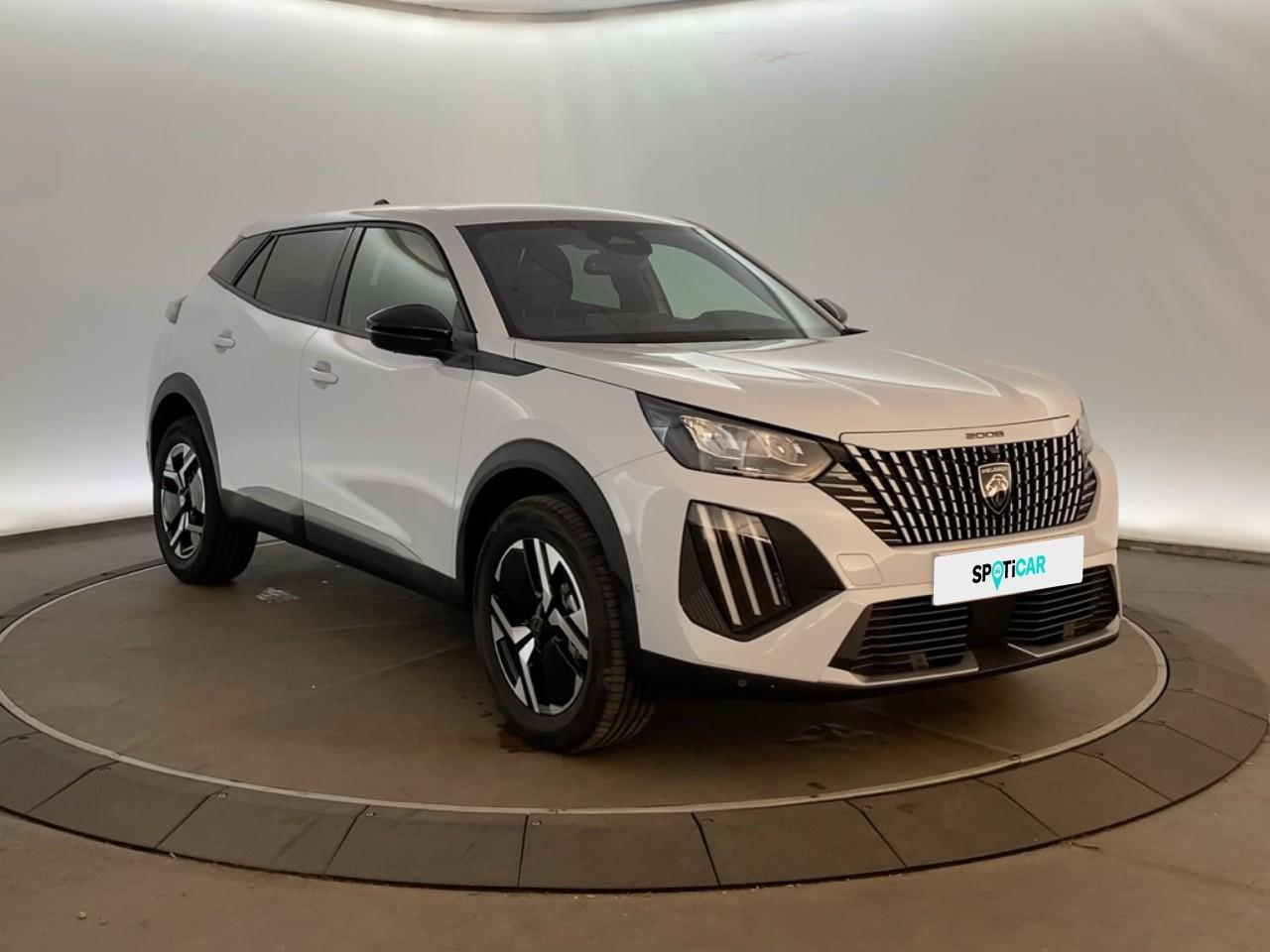 Peugeot 2008 hybrid 145 ch e-dcs6 allure — photo 3