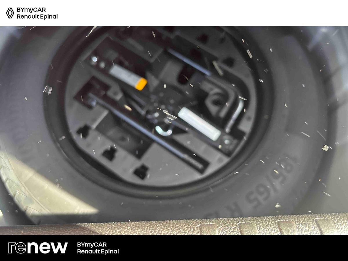 Renault Clio TCe 140 — photo 15
