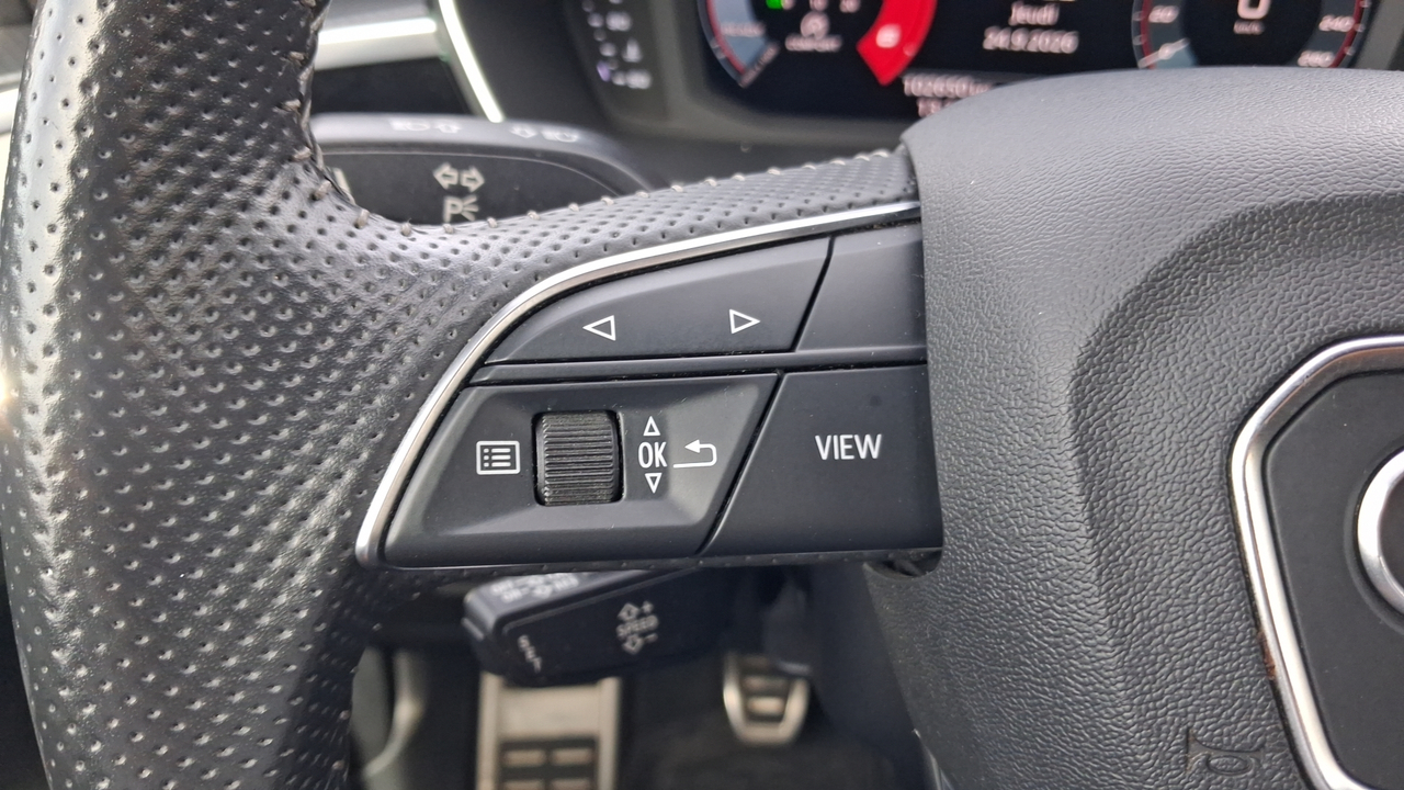 Audi Q3 35 TDI 150 ch Quattro — photo 34