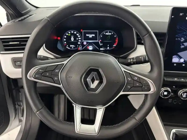 Renault Clio tce 90 — photo 24