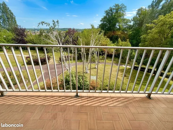 Appartement 3 pièces 81 m²