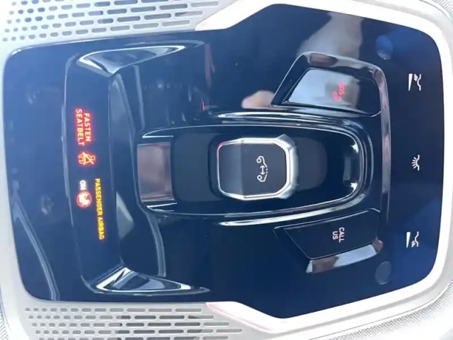 Lynk&Amp;Co 01 1.5 phev 261 ch dcth7 — photo 20