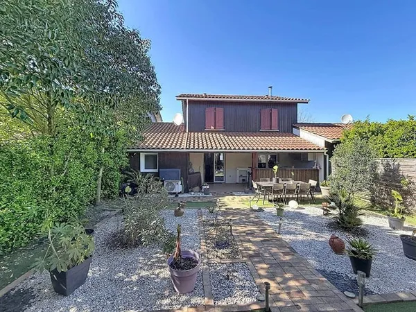 Maison 5 pièces 107 m²