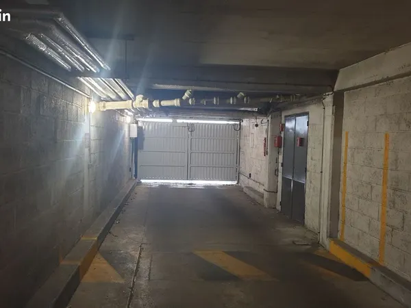 Parking sécurisé Lourmel-Desnouettes 75015 Paris