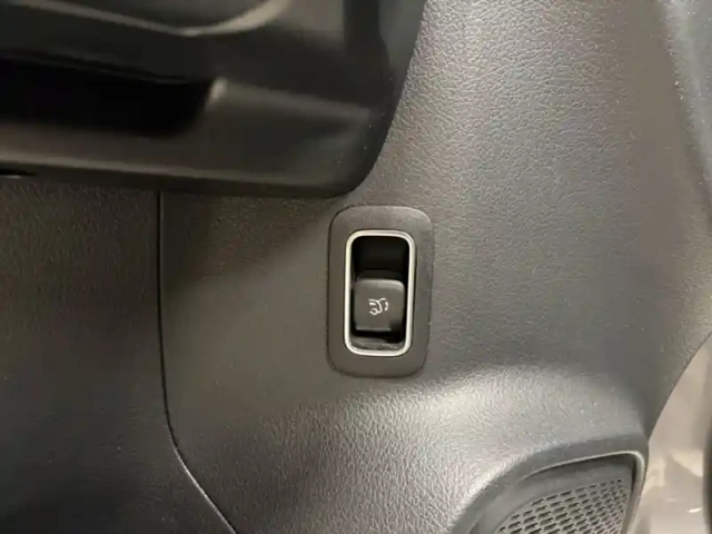 Mercedes Eqa 250+ amg line — photo 37