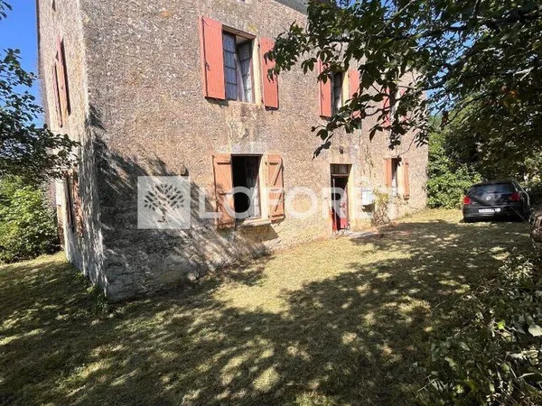 Maison 6 pièces 185 m²