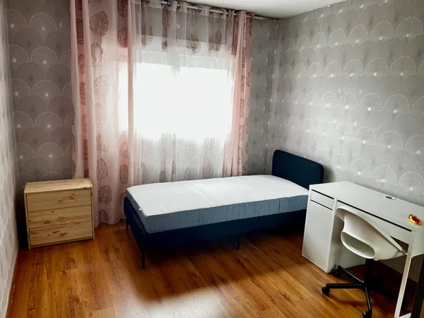 Colocation pour 3 filles – 2 chambres disponibles