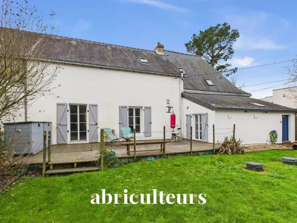 Maison avec de beaux volumes et rénovée en vente à La Baule-Escoublac (44500)