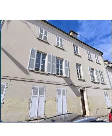 Appartement T2 33m - 5 min à pied gare Persan-Beaumont