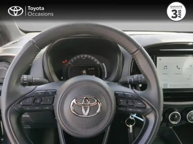 Toyota Aygo X 1.0 vvt-i 72ch dynamic s-cvt my24 — photo 13
