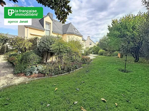 Maison lotissement - 4 chambres - garage et jardin - plain pied