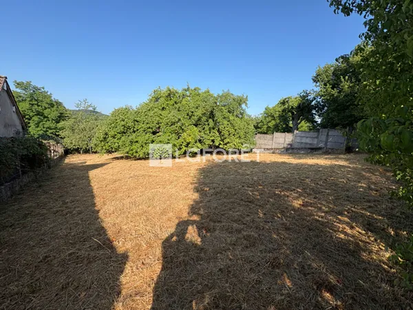Terrain 680 m²