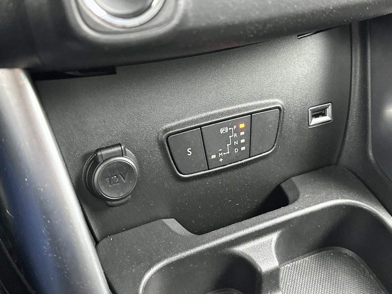 Citroën C3 Aircross puretech 130 s&s eat6 shine — photo 29