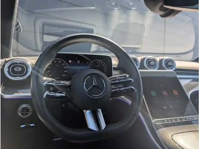 Mercedes Cle 300 e hybrid — photo 12