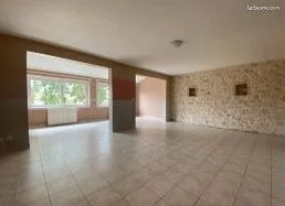 Appartement avec trois chambres très lumineux