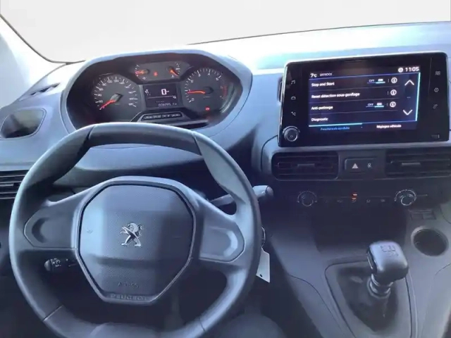 Peugeot Partner fourgon m 650 kg bluehdi 100 s&amp;s bvm6 — photo 29