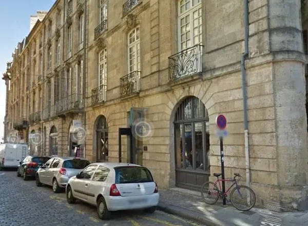 Commerce Vente Bordeaux  31m² 420000€