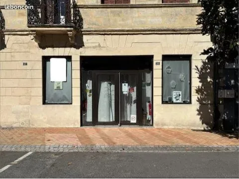 Local commercial 35 m² La Brède