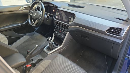 Volkswagen T-Cross 1.0 TSI 110 - Active – 2022 – 74560 km – Essence – Boîte Manuelle — photo 35