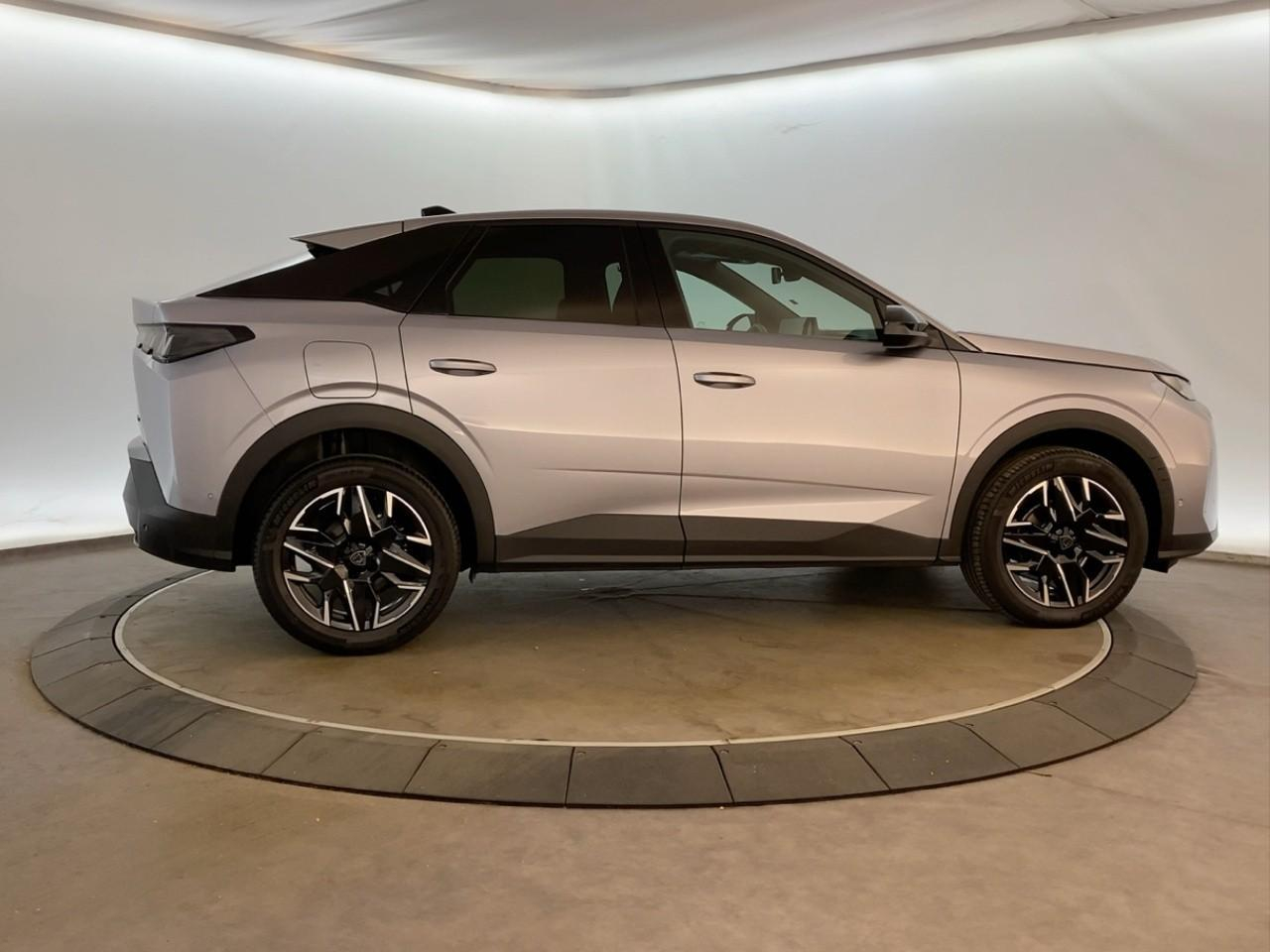 Peugeot 3008 hybrid 145 e-dcs6 allure — photo 4