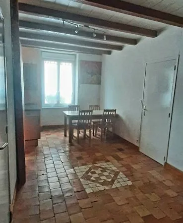 Grand appartement T2