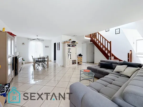 Maison individuelle 6 pièces 115 m²
