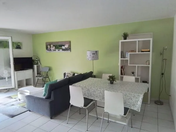 T2 meublé et équipé très calme 44 m2