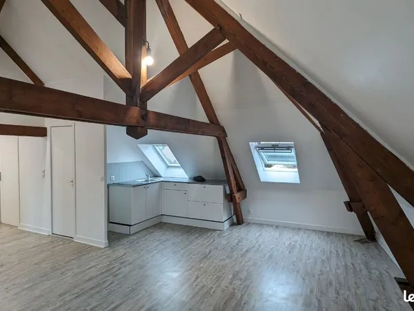 Location F2 conde sur huisne