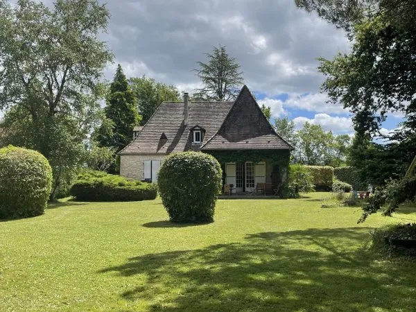 Vends maison périgourdine en pierre